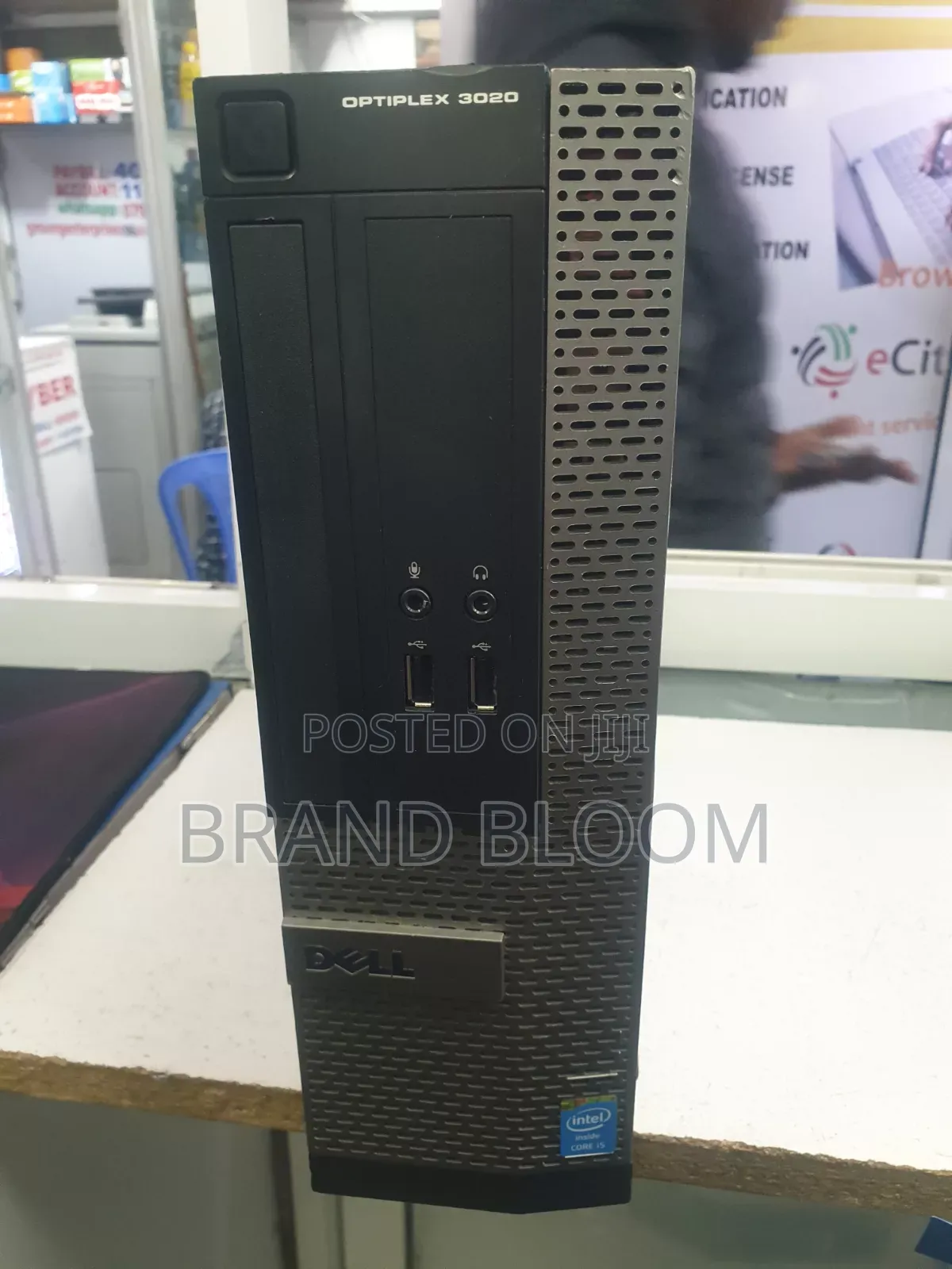 Desktop Computer Dell OptiPlex 3020 4GB Intel Core i5 HDD 500GB