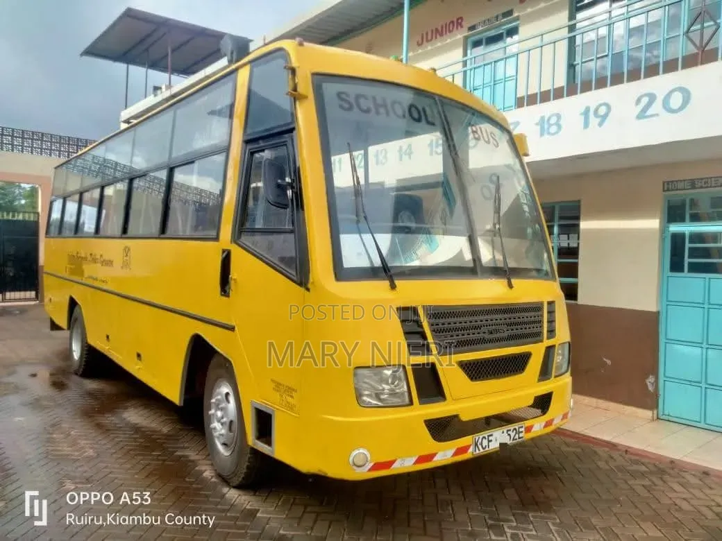 Foton U10 2014 Yellow