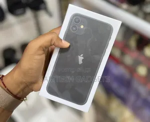 New Apple iPhone 11 128 GB Black