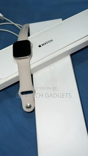 Apple Watch Series 8