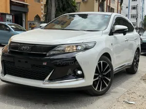 Toyota Harrier 2.0 Turbo GR Sport 2019 White