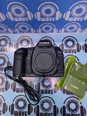 Canon 5d Mark Ii Full Frame With 64gb Card
