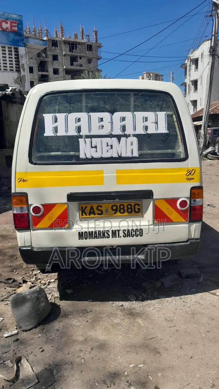 Nissan Caravan (Urvan) 2004 White