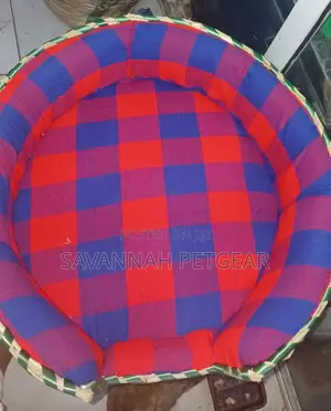 Maasai Pet Bed Checkered Shuka Fabric and a Woven Basket Rim -Size 26"