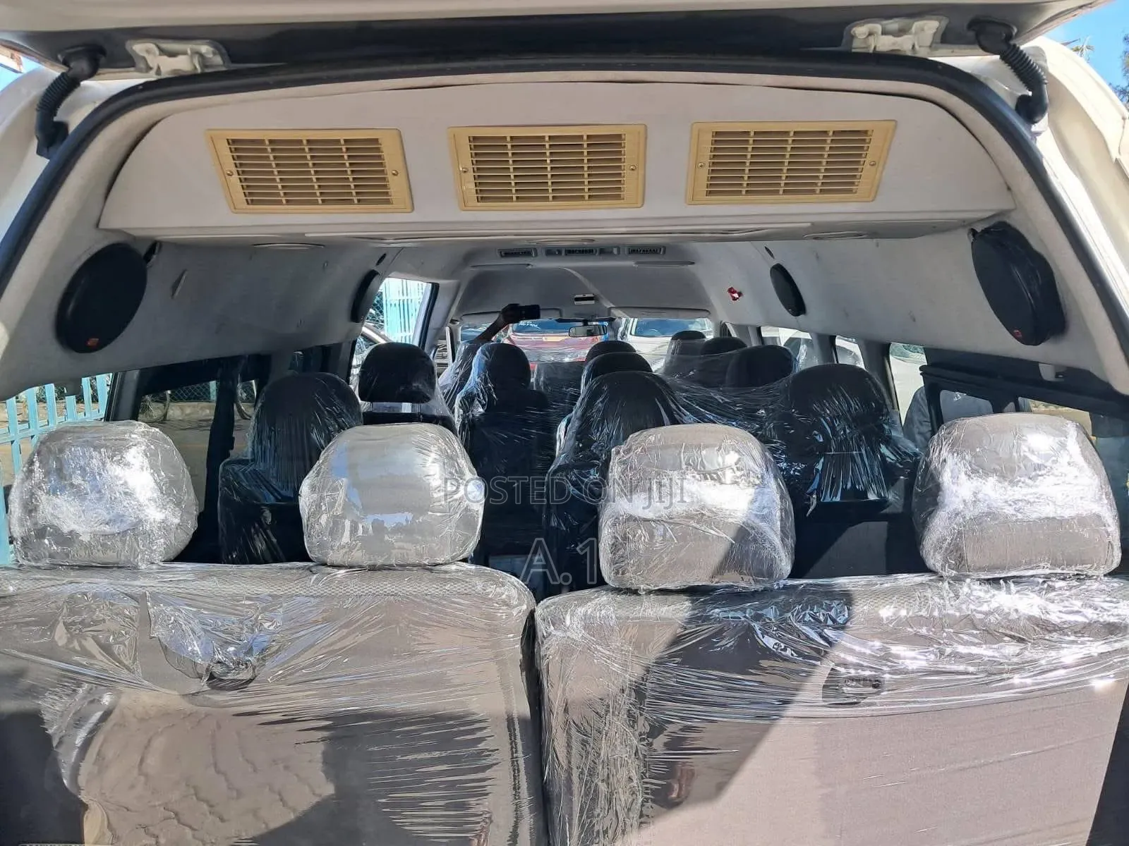 Toyota Granvia 2019 White