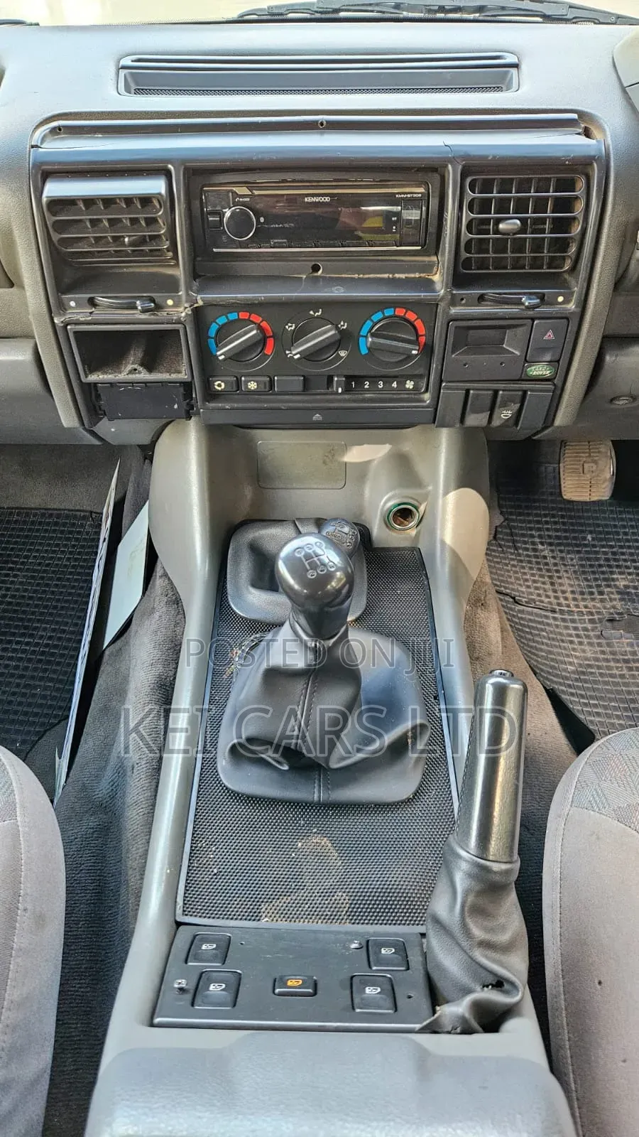 Land Rover Discovery Base AWD 1995 Silver