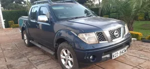 Nissan Navara 2009 Blue