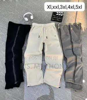 Fleece-Lined Cargo Sweatpants W/Drawstring Waist Elastic Ankle Cuffs