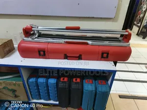Tile Cutter / Rubi Tile Cutter