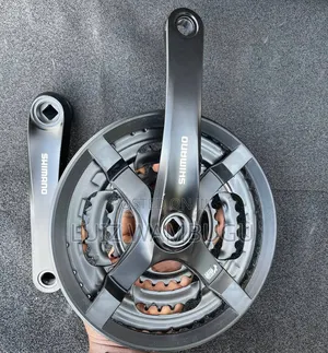 Shimano Tourney Crank Set