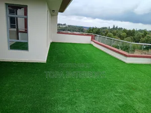 Green Floor Carpets for Balcony Makeover Artificial Outdoor Rugs
