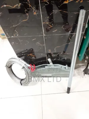 Pulling Hoist
