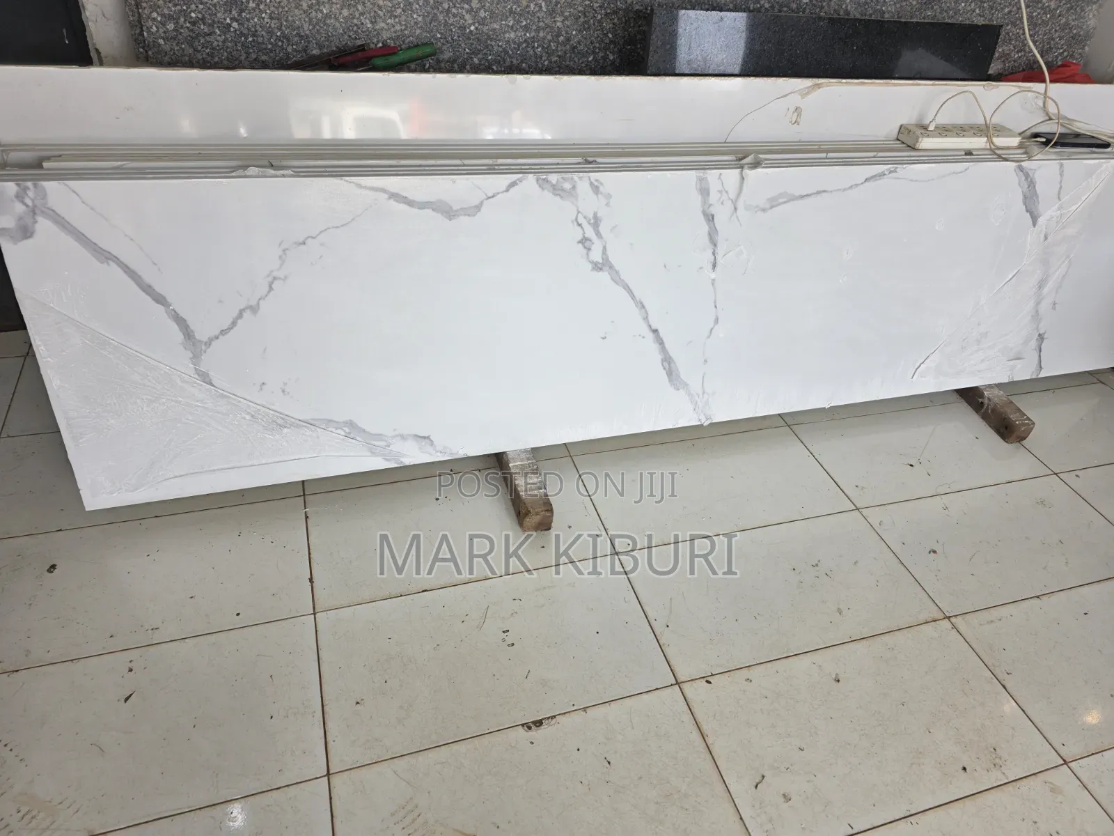 Cararra Granite