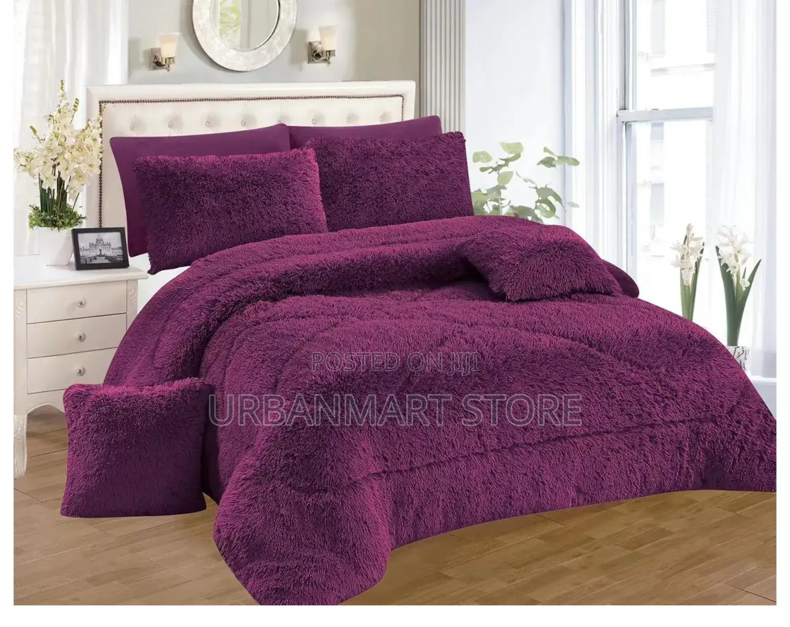 Elegant Fluffy Comforter Set With 4 Pillowcases Bedsheet