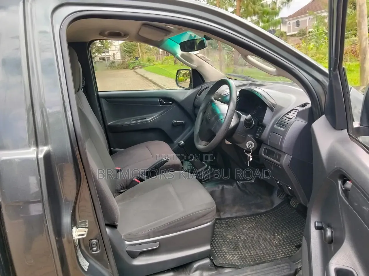 Isuzu D-MAX 2017 Gray