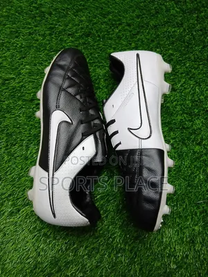 Nike Premier Black White Football Boots