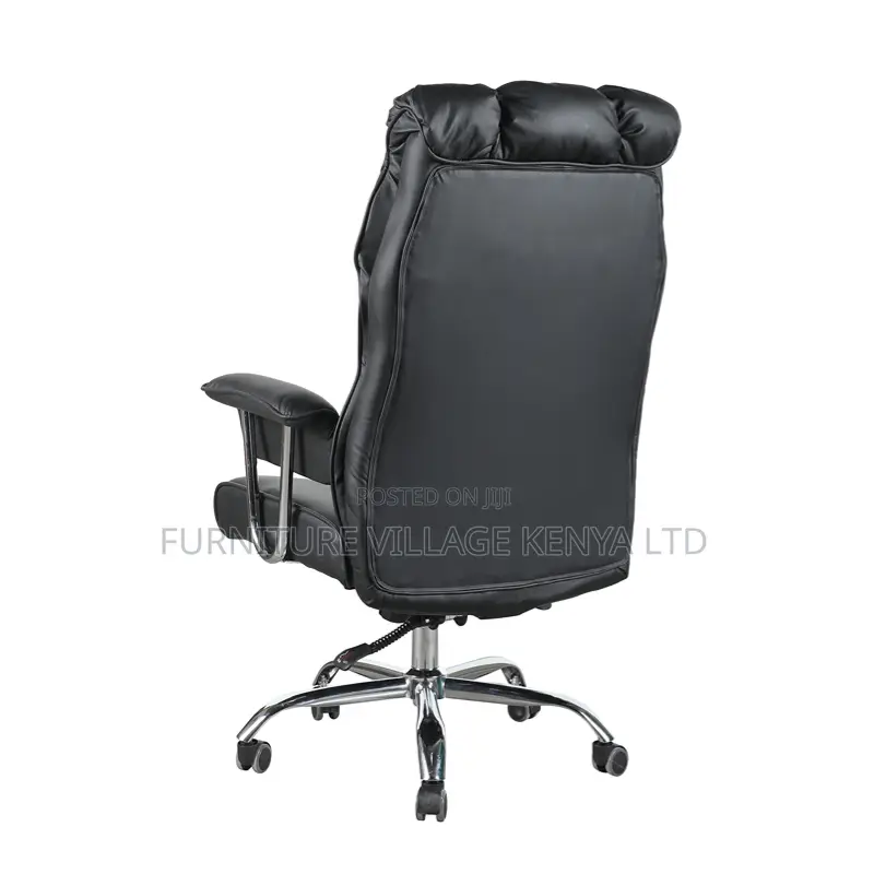 High-Leather Executive Swivel Office Chair