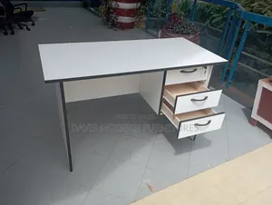 Single -Pedestal Office Desk