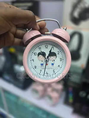 Classic Vintage Twin Bell Alarm Clock Bedroom Desk Clock
