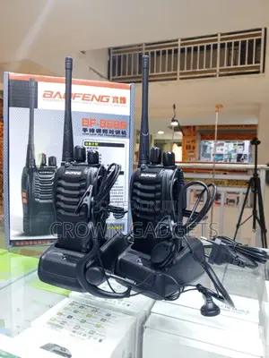 Bf-888s Uhf Radio Security Walkie Talkie With Flashlight