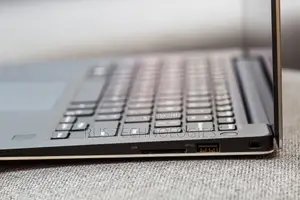Laptop Dell XPS 13 9350 8GB Intel Core i7 SSD 256GB