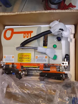 Commercial Key Cutting Machine/Key Cutting Machine