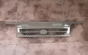 Toyota Hiace Shark 5l Front Grille/Grill (Amex)