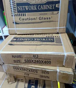 Quality 4u Wall Mount Data Cabinet With Steel Sheet Wall