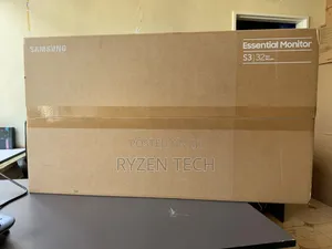 Samsung 32" Essential S3 Series FHD Curved Monitor,