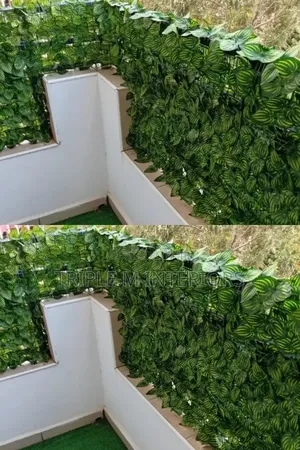 Modern Faux Leaf Screen | Elegant Balcony Protection