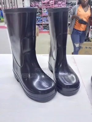 Black Gumboots