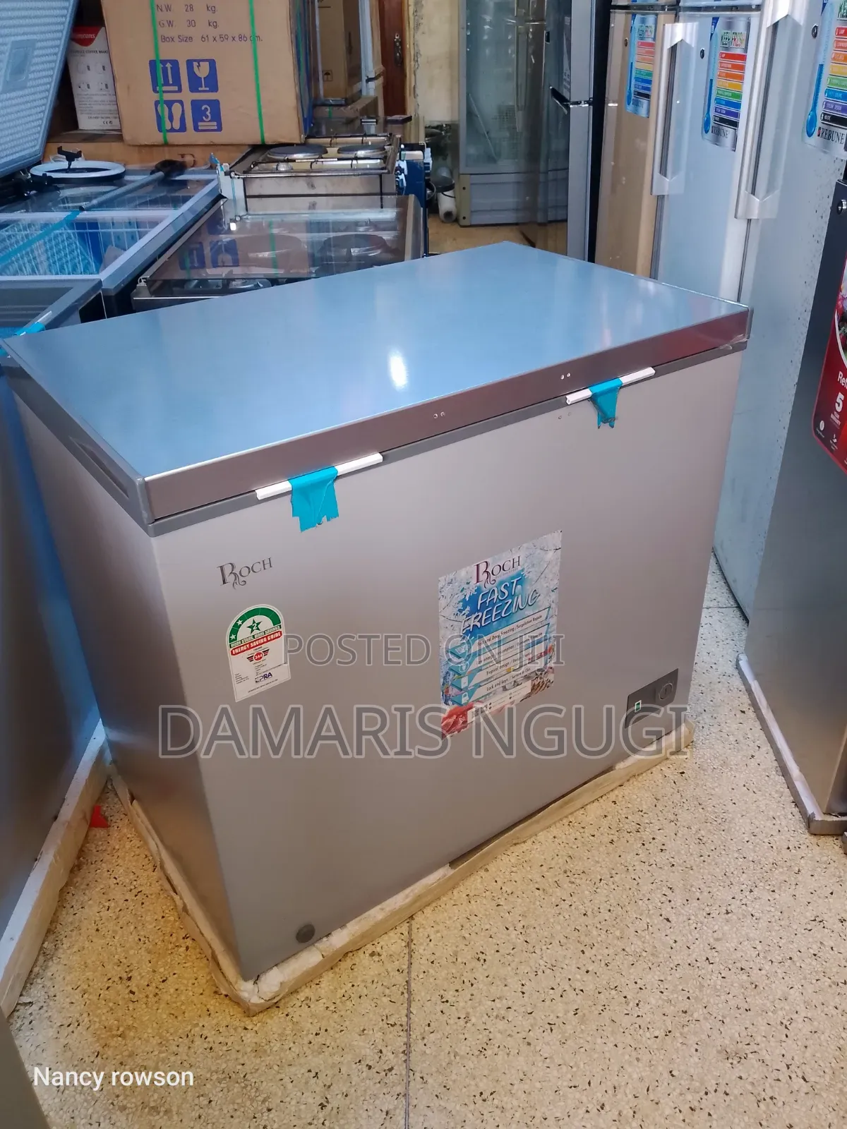 200litres Deep Freezer ( New )