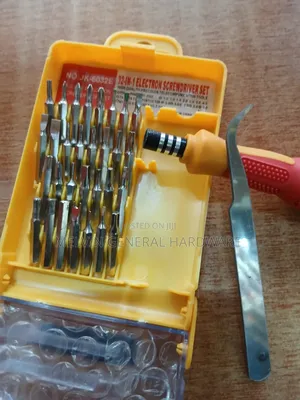 32 in 1 Precision Screw Driver