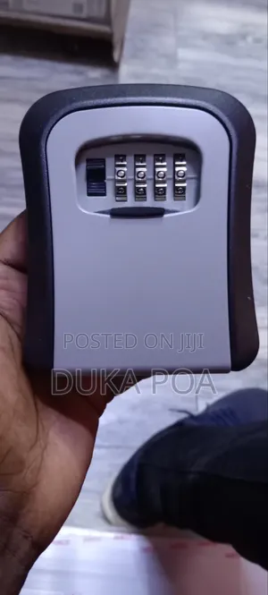 Weatherproof Wall Mounted Key Safe Key Lock Box