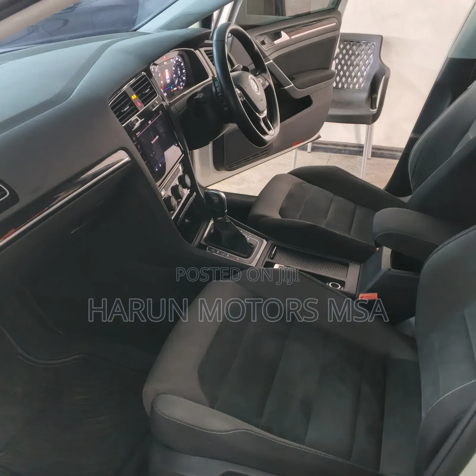 Volkswagen Golf 2018 White