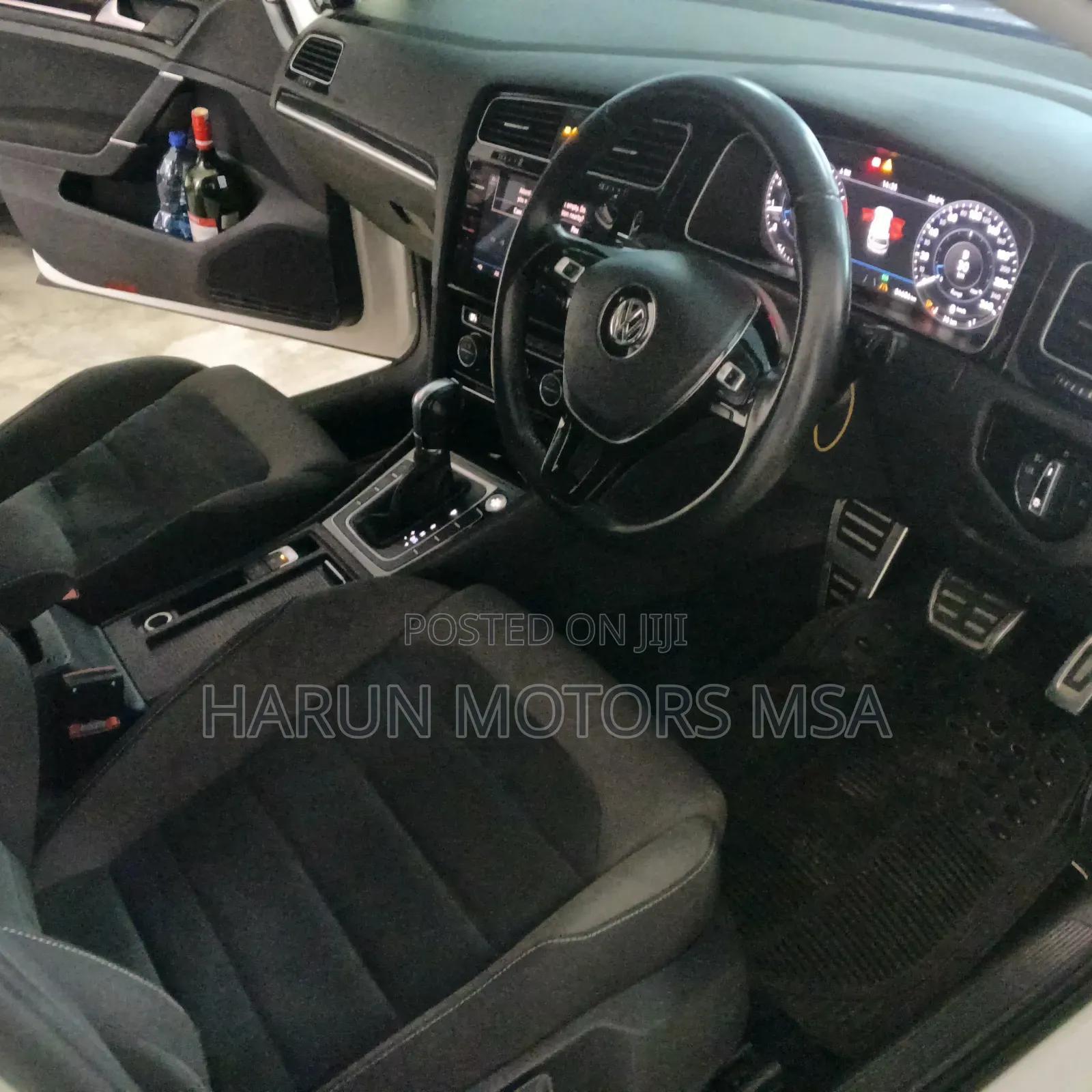 Volkswagen Golf 2018 White