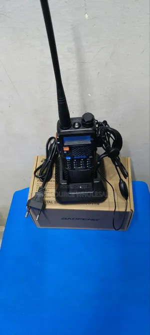 Baofeng Uv5r Plus With Charger Antenna