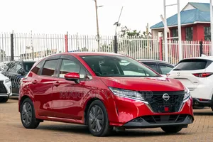 Nissan Note 1.2 Hybrid 2021 Red