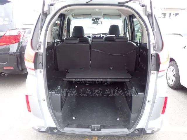Honda Freed 2019 Silver