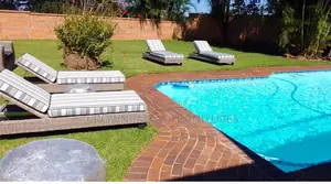 Swimming Pool Rattan Sunbeds
