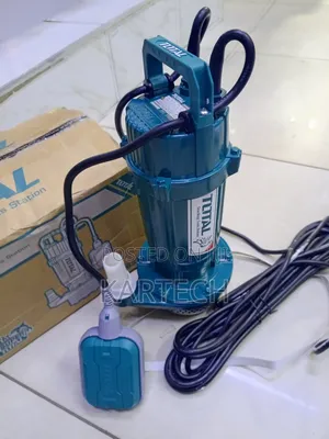Total Twp63706 370w (0.5hp) Submersible Water Pump With Float Switch