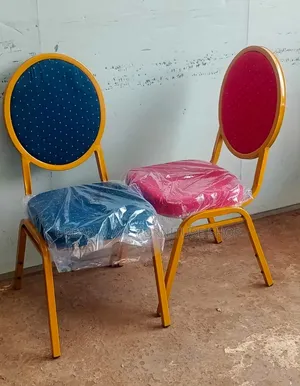 Round Back Conference Chair