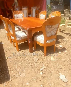 Mahogany Vanish Antique Modern Dinner Set