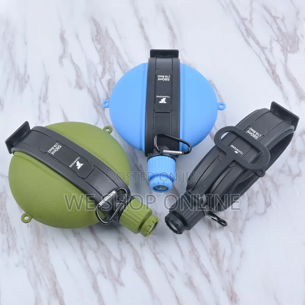580mls Foldable Silicone Water Bottle With Compass