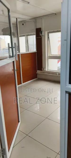 Vacant Shop in Nairobi Town to Let