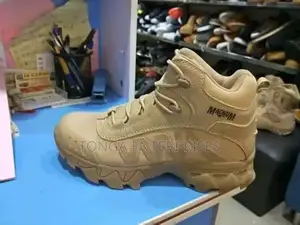 Brown Magnum Tactical Boots