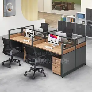 Office Workstation : Modern 4-User Modular Workstation
