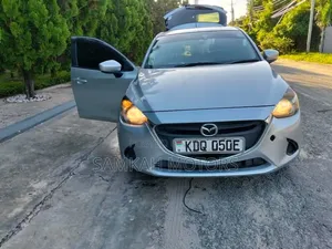 Mazda Demio 2017 Silver