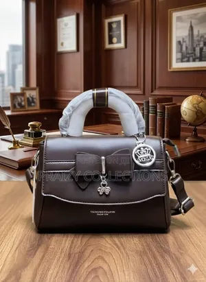 Elegant Bow-Detail Structured Handbags