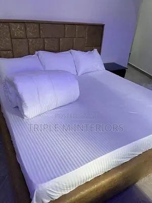 Deluxe Hospitality Stripped Duvets
